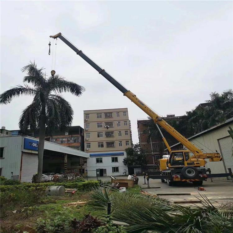 常州新北12吨吊车出租一天的收费标准是什么