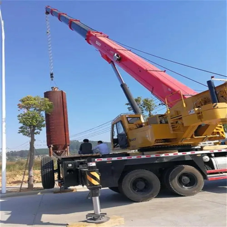 常州新北专业吊车租赁多少钱